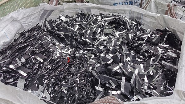 鋰電池回收行業(yè)的前景與未來(lái)：新能源汽車快速發(fā)展帶來(lái)的飛躍